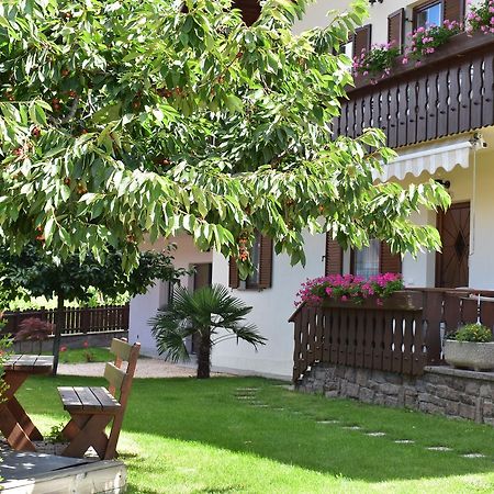 Ferienwohnung Pippohof Eppan an der Weinstraße Exterior foto